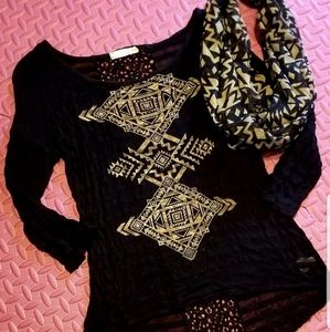 3/4 Sleeve Aztec Top with Matching Scarf